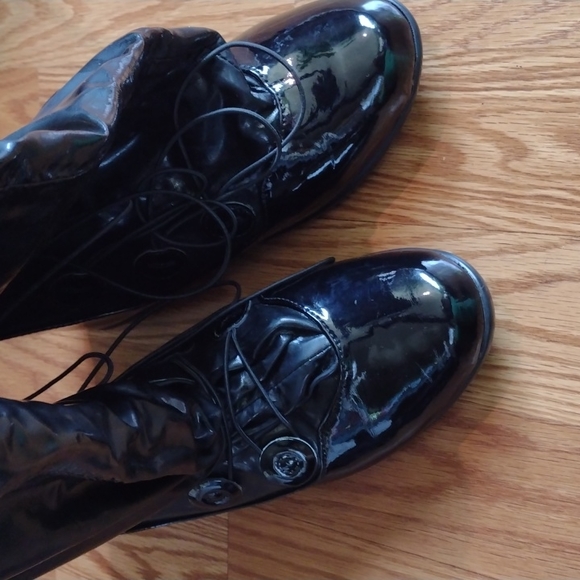 PYSIS (protect your shoes in style) over shoe weather protection - Picture 6 of 9